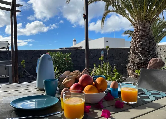 Villa Tropicana Playa Blanca (Lanzarote)