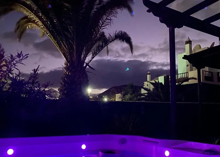 Tropicana Βίλα *